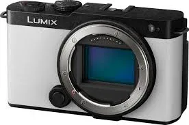 Câmera Panasonic - Lumix S9